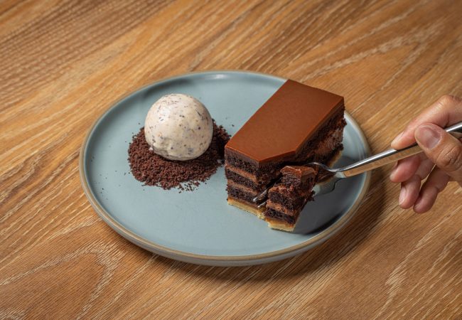 chocolate-peanut-butter-crunch-cake-mcconnells-ice-cream